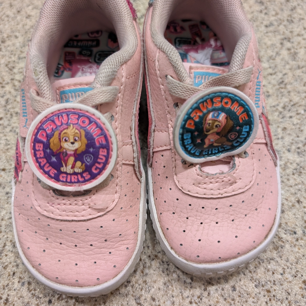 PUMA Kids Pink Sneakers with Pawsome Badges